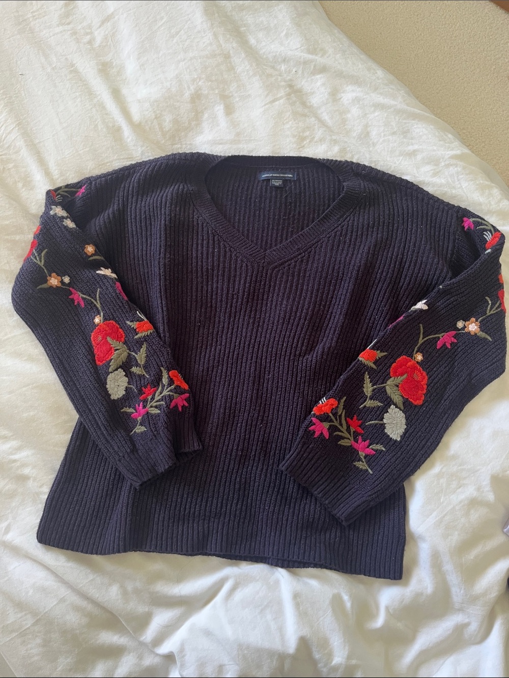 American Eagle Floral Sleeve V-Neck Sweater - Size XS